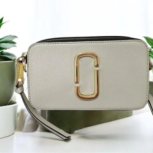 Marc Jacobs Snapshot Crossbody Bag in Dust mini EUC normcore back 2 school prep - Picture 1 of 13